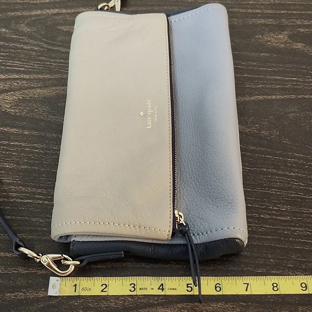 KATE SPADE NEW YORK Color Block Block Gray Tan Classic Crossbody - Picture 3 of 14